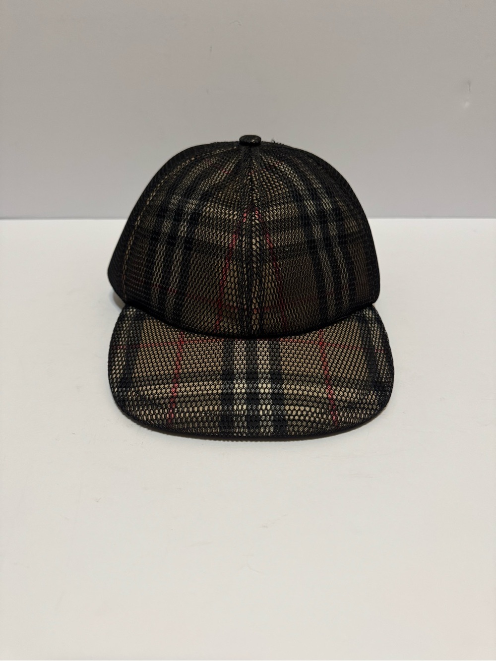 Burberry Plaid men’s hat